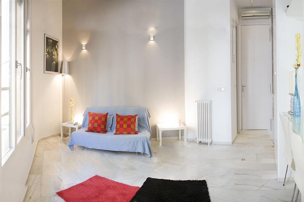 Alquiler Temporal Plaza Mayor Apartment Madrid Exterior photo